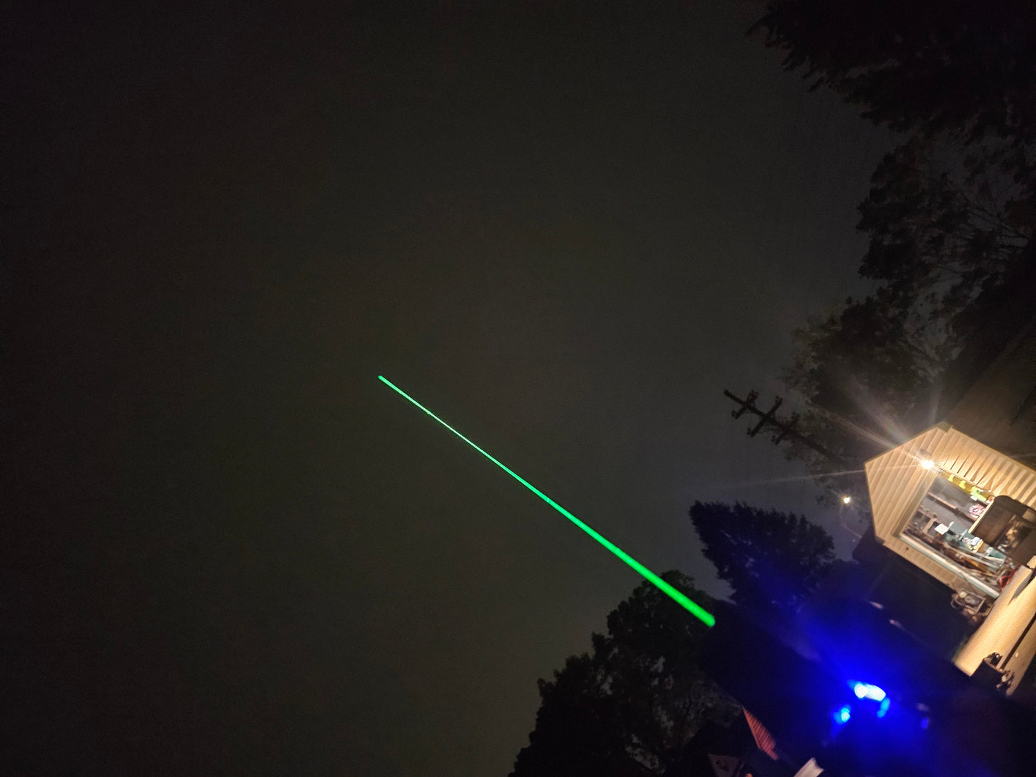 Paver Laser with magnetic mount